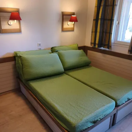 Studio 4 Personnes, Climatise, Rez De Jardin Saint-Raphael (Var)